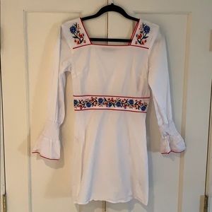 White long sleeve embroidered dress
